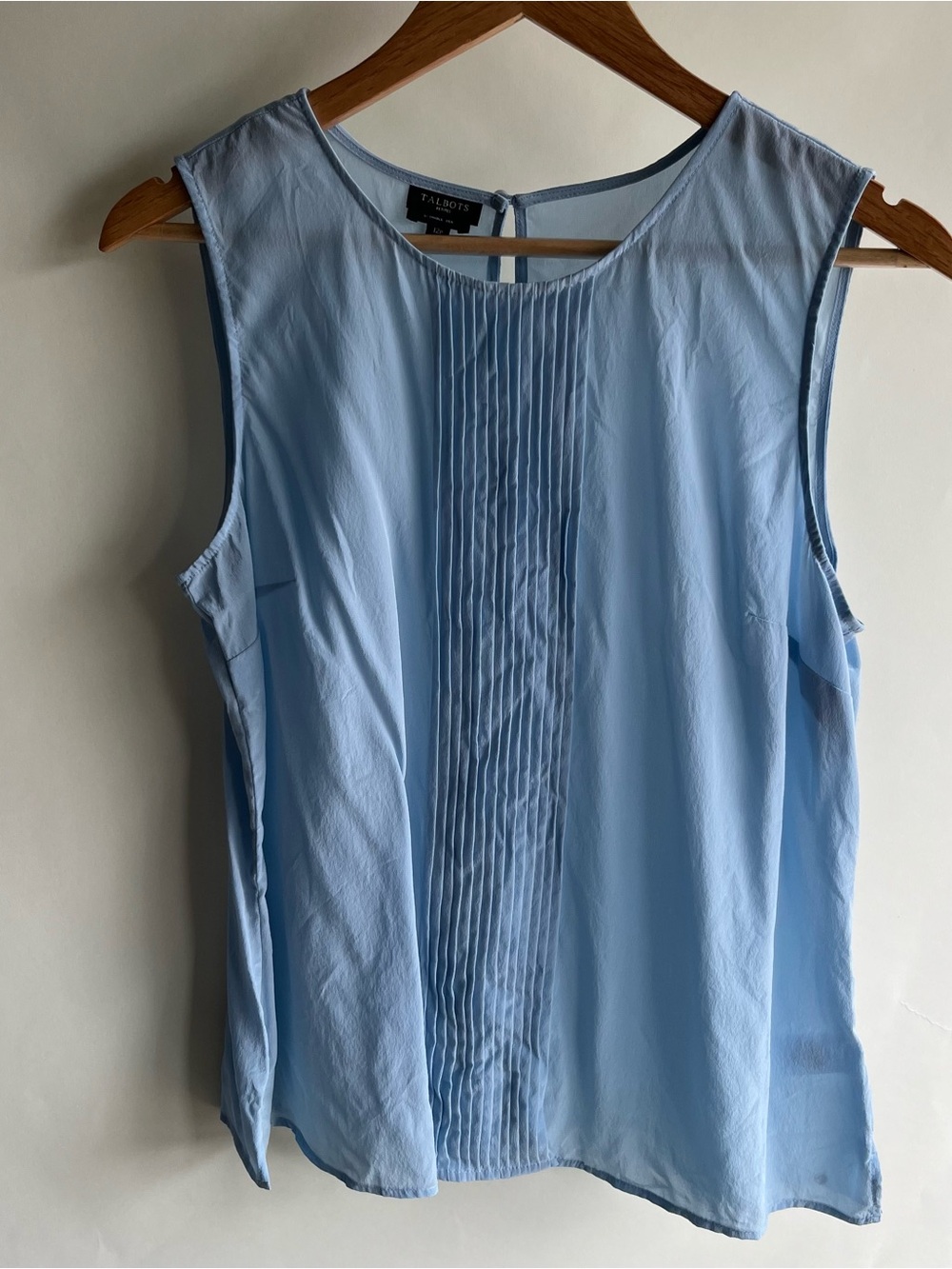 Talbots Petites Washable Silk Blouse Sleeveless Sz 12P Light Baby Blue EUC Women